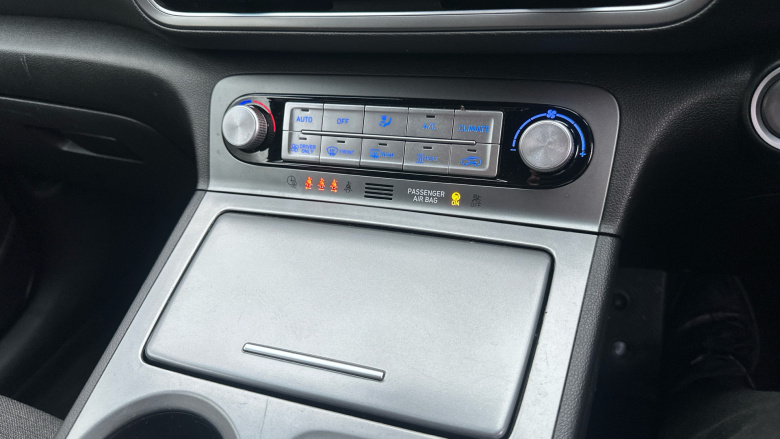 Hyundai KONA 100kW Premium 39kWh 5dr Auto Electric Hatchback